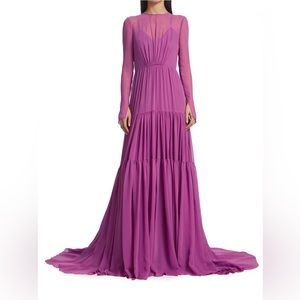 Vera Wang Bride
Giselle Tiered Semi-Sheer Gown 6